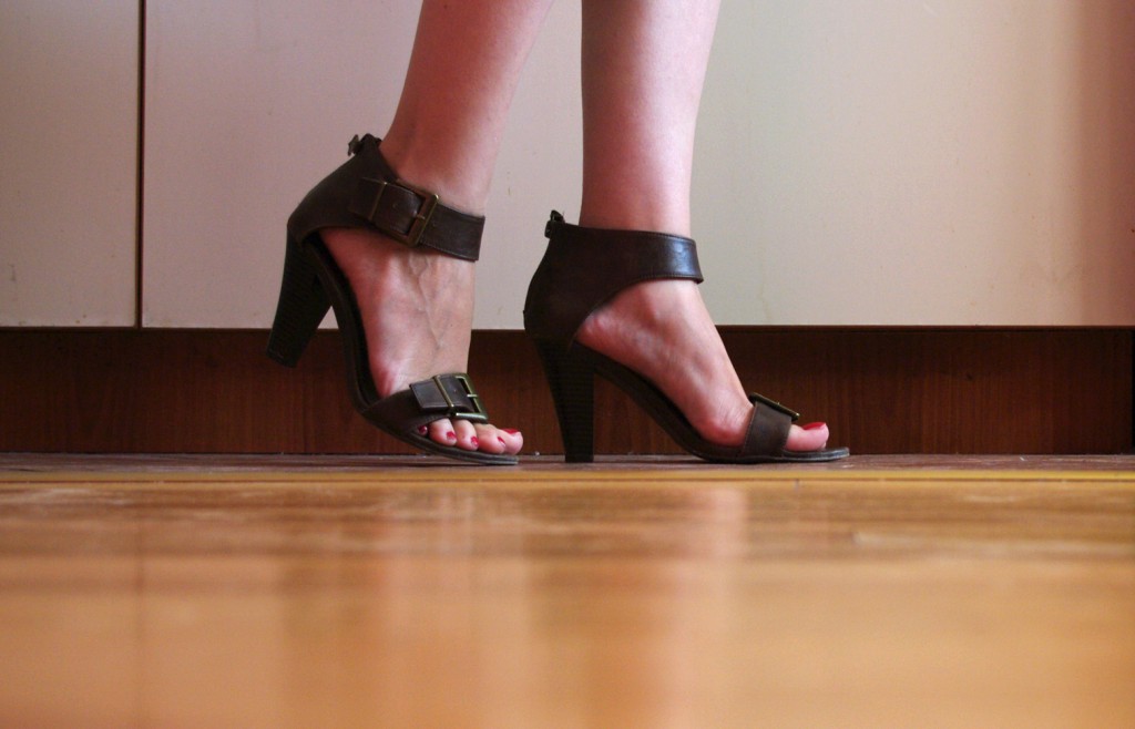 کفش استاندارد